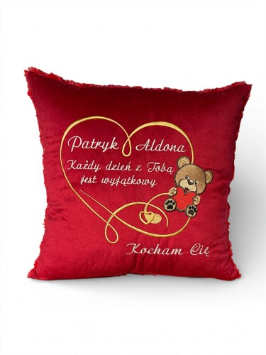 personalizowana poduszka z haftem